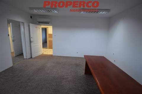 Biurowiec, 580m2, Kajetanów, gm. Zagnańsk