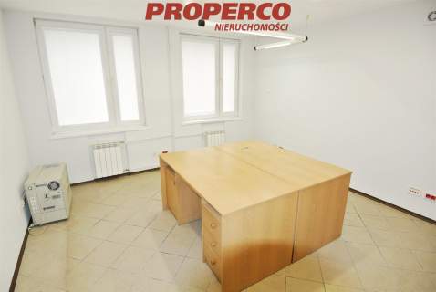Piętro biurowca 162 m2, Kielce, Niewachlów
