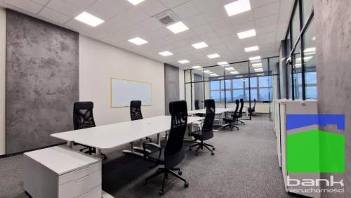 Pabianice - lokal biurowy 180 m2 - 90 m2 Ip.