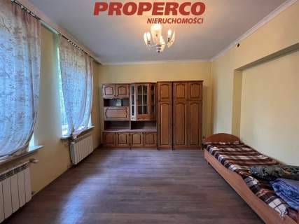 Dom, 7 pok. 170,20 m2, Jędrzejów