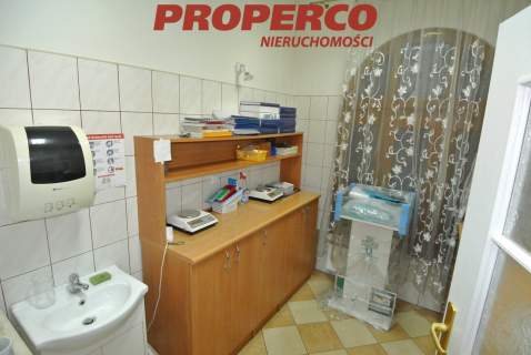 Lokal 100m2, Strawczyn