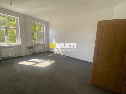 Lokal użytkowy na sprzedaż, 806m2