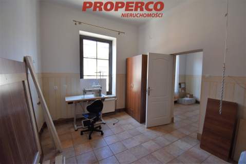 Lokal 1 piętro ok. 95 m2 - Centrum k. Rynku, Mała