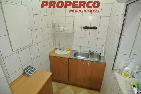 Lokal 100m2, Strawczyn