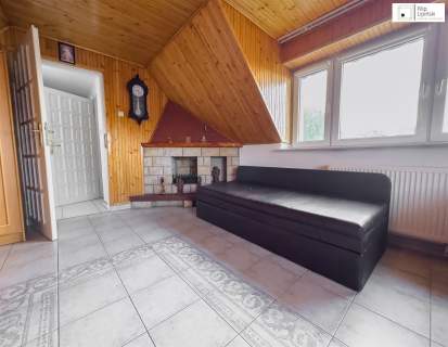 DOM, SALA BANKIETOWA, STAJNIA, 9HA DZIAŁKI 