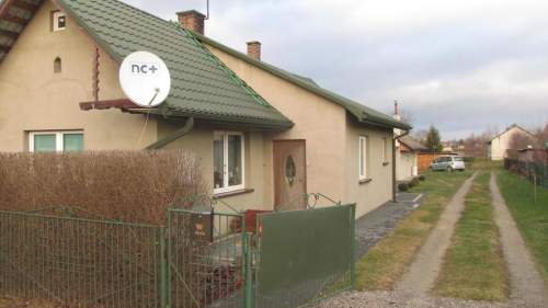 Dom drewniany gmina Lubaczów do zamieszkania