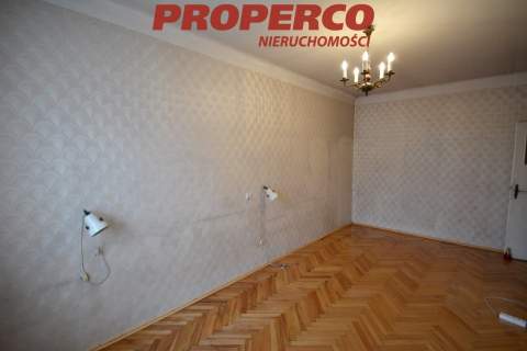 Budynek mieszkalno - usługowy, 200m2, ul Stolarska