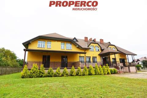 Obiekt hotelowo-bankietowy 760,80 m2, Snochowice