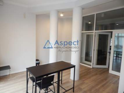 Wynajem. atrakyjny lokal w Centrum