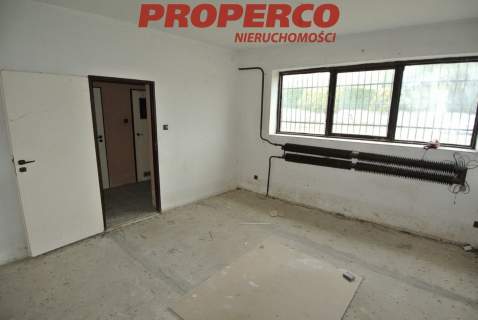 Budynek/Magazyn 280m2, Włochy, Pińczów