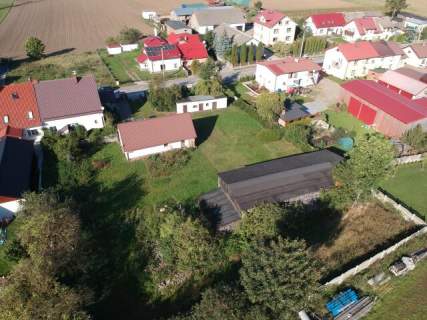 Połowa bliźniaka na ogromnej działce