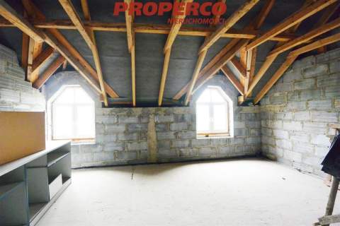 Obiekt hotelowo-bankietowy 760,80 m2, Snochowice
