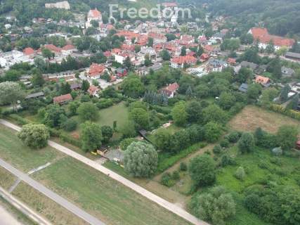 DZIAŁKA INWESTYCYJNA W KAZIMIERZU DOLNYM -1940m2