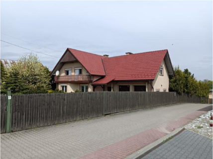 Syndyk sprzeda dom jednorodzinny w Tomaszkowicach