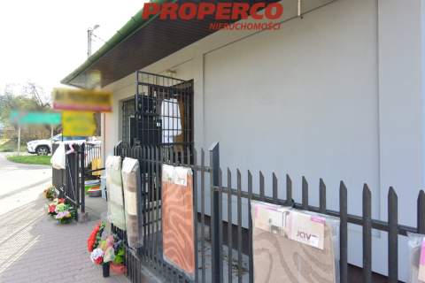Lokal handlowo-usługowy, 74m2, Wąchock