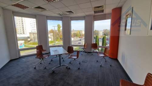 Biuro do wynajęcia 835-4200 m2 Mokotów metro.