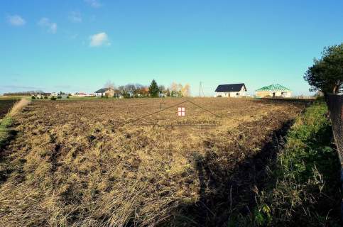 Sprzedam ładną działkę budowlaną/Studzian