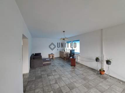 Dom w Miłoszycach z bud. gosp. 192m2 30 m2