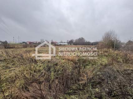 Atrakcyjna działka przy głównej drodze w Redzie