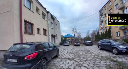 Mieszkanie z ogródkiem i parkingiem w Ostrowcu Św.