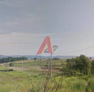 BUDOWLANA PONAD PÓŁ HEKTARA