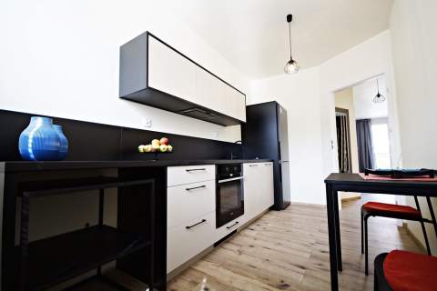 Apartament 60 m2 okolica Starego Miasta Balkon