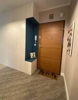 Apartament przy metrze
