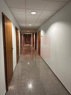 Nieruchomość komercyjna do wynajęcia, 500 m2, Warszawa