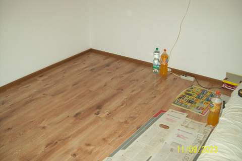 Mieszkanie 33m kw BOGUSZOW -GORCE centrum