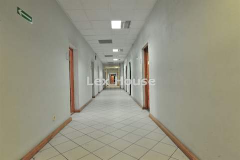 Wynajmę powierzchnię biurową od 10m2 do 3000m2.