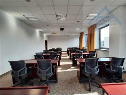 BIURO PRZY PUŁAWSKIEJ 300 m2, UMEBOLWANE BIURO
