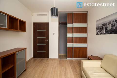 Apartament 79m2 - 3 pokoje Wiślane Tarasy -Jacuzzi