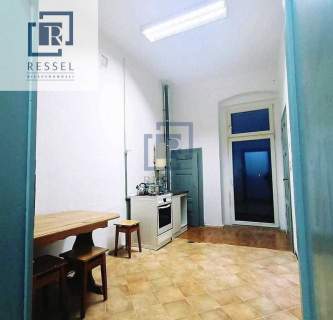 Mieszkanie 108 m2 - 3 pokoje - remont/Inwestycja