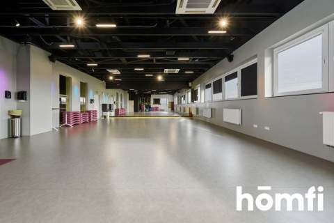 3 budynki usługowe, 1310 m2 w Kątach Wrocławskich