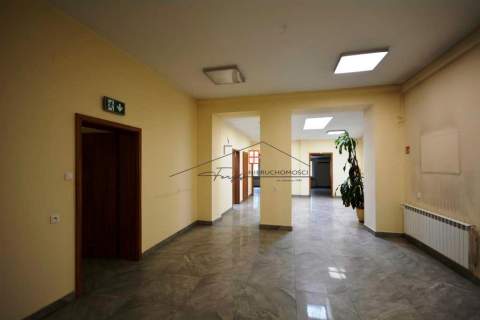 Do wynajęcia lokal usługowy o pow. ok. 230 m2