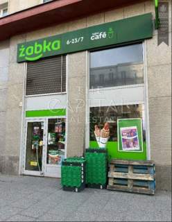 Lokal z najemcą Żabka w Centrum Warszawy