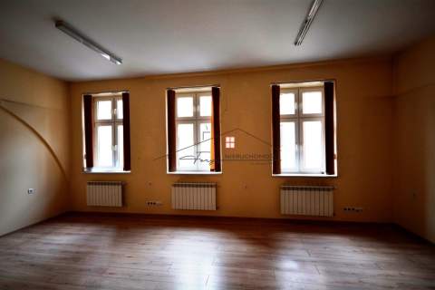 Do wynajęcia lokal usługowy o pow. ok. 230 m2