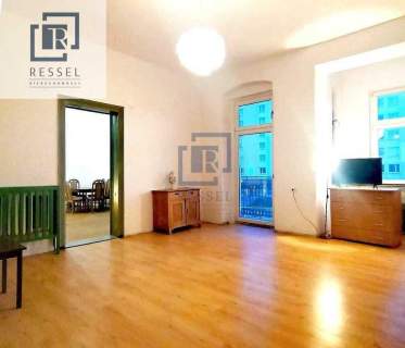 Mieszkanie 108 m2 - 3 pokoje - remont/Inwestycja