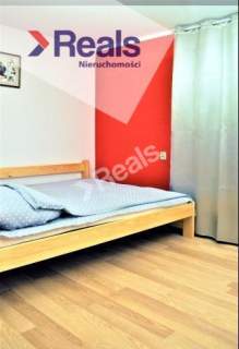 Hostel, dwa budynki, 17 pokoi, całość wynajęta