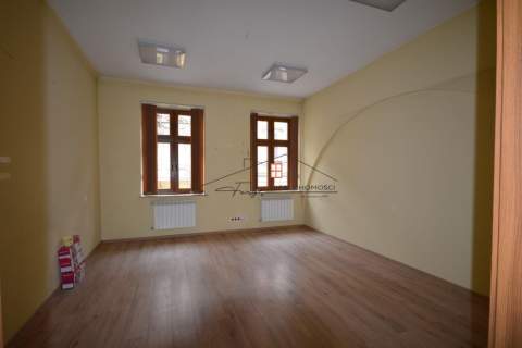 Do wynajęcia lokal usługowy o pow. ok. 230 m2
