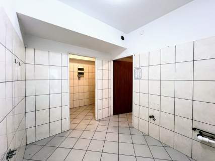 Lokal z dostępem do wody 58 m2 Pobitno
