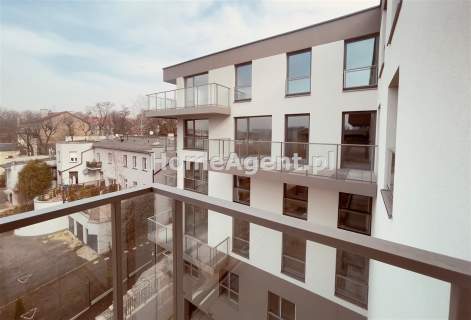 3 POKOJE BALKON BLISKOŚĆ CENTRUM GOTOWE 