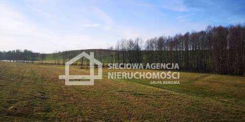 Działka z widokiem na jezioro