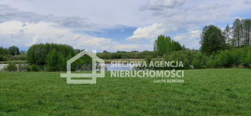 działka między lasem a jeziorem Jałowu