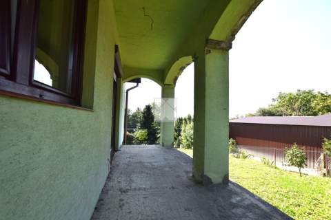 WOLA ROŹWIENICKA - dom z dużą działką