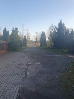 pod dom lub usługi z mediami i MPZP, Wspólna