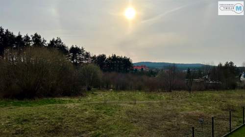 3 Pokoje w apartamentowcu z dużym tarasem.