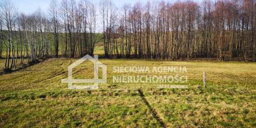 Działka z widokiem na jezioro