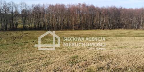 Działka z widokiem na jezioro