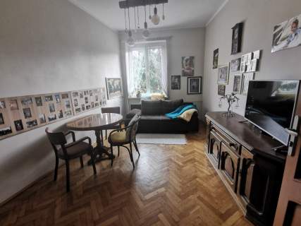 Sprzedam mieszkanie we Wrocławiu.